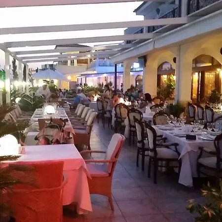 公寓式酒店 Olymp Aparthotel 4*