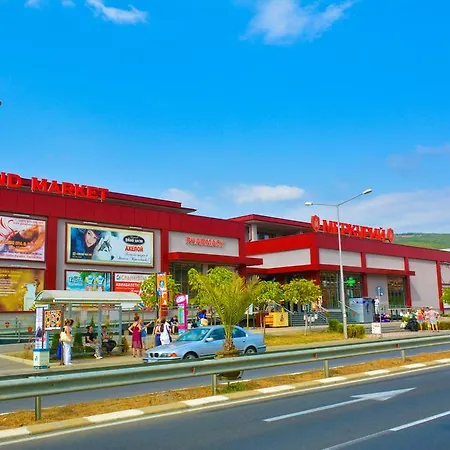 公寓式酒店 Olymp Aparthotel 圣弗拉斯