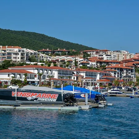 Olymp Apartmanhotel 4*