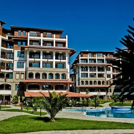 Olymp Apartcomplex 4*