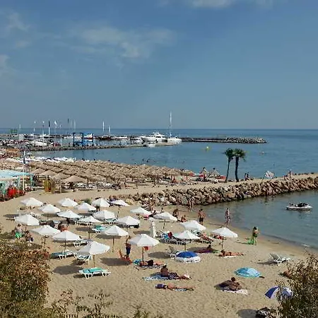 Olymp Apartmanhotel 4*