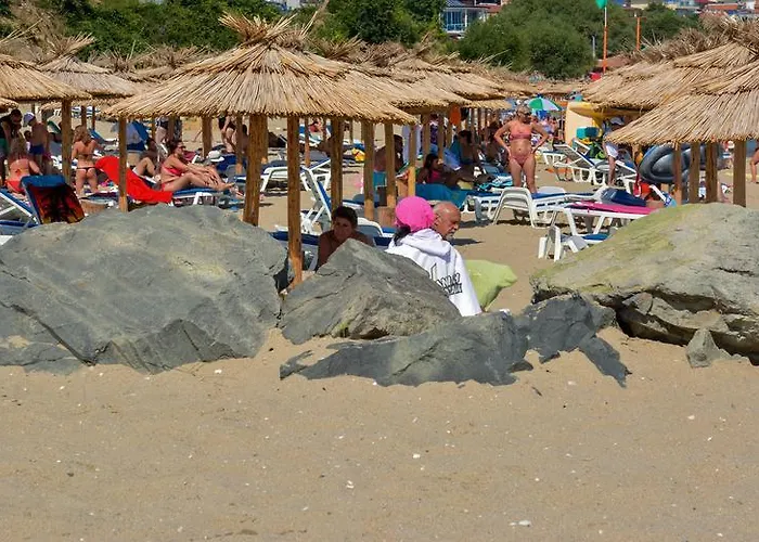 Olymp Apartcomplex 4*